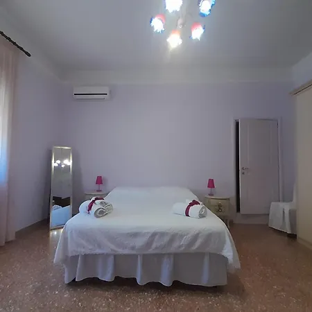 Rimediro Bed & Breakfast Surbo
